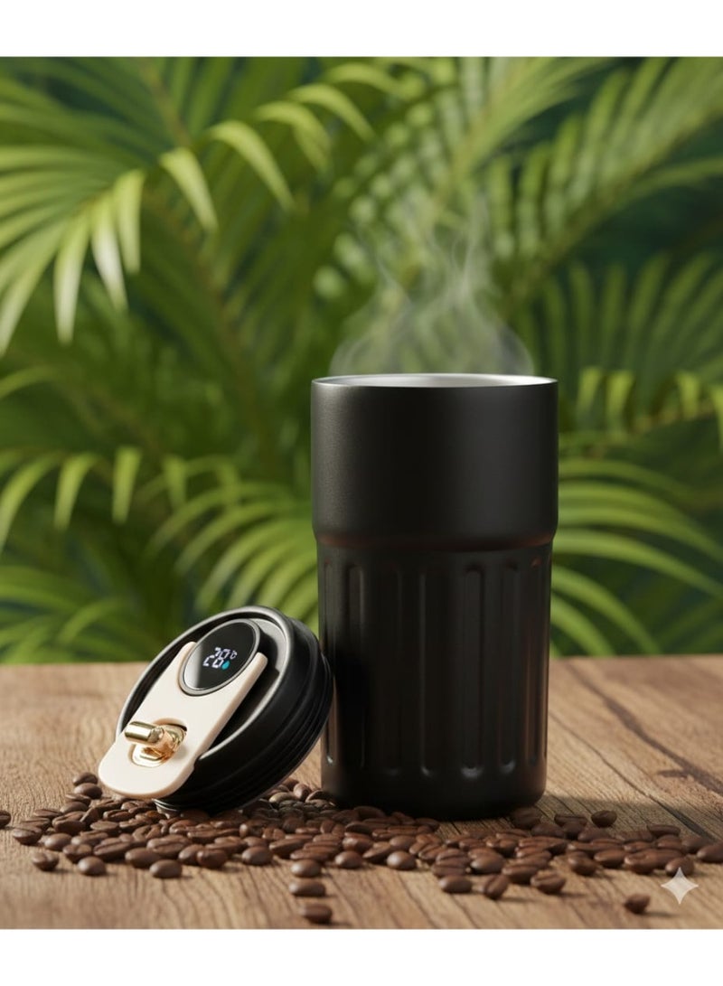 كوب حراري بشاشة رقمية لعرض درجة الحرارة وحزام يد للحمل. - Image 1